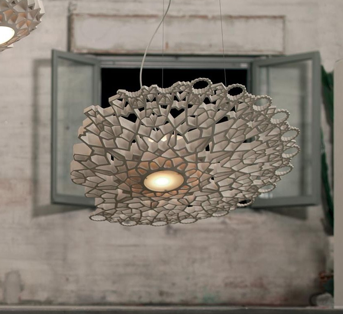 Karman Notredame Se130 3b Int Suspension Lamp