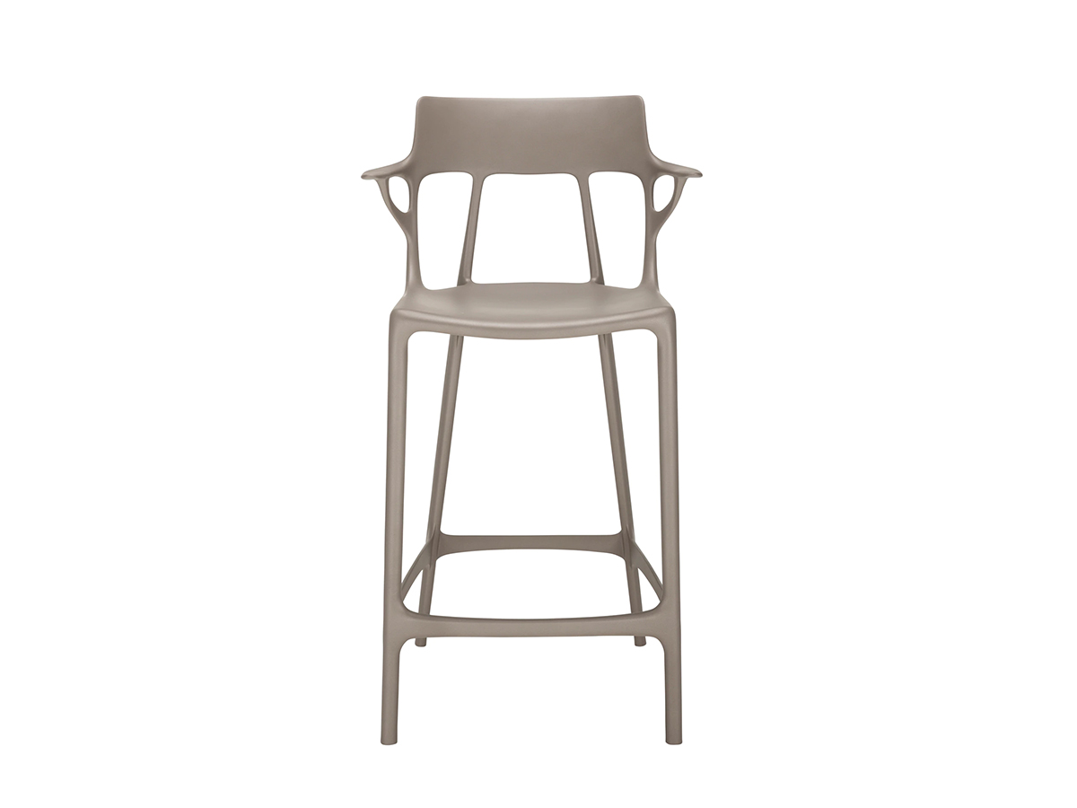 Табурет Kartell A.I., переработанный