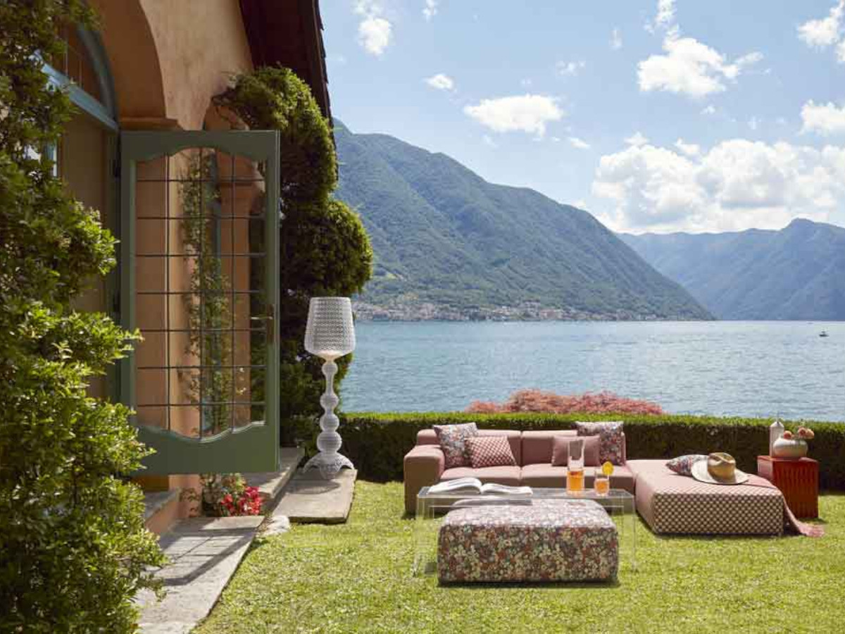 Kartell Plastics Outdoor 2 Seater Sofa With 3 Pouf Artemis