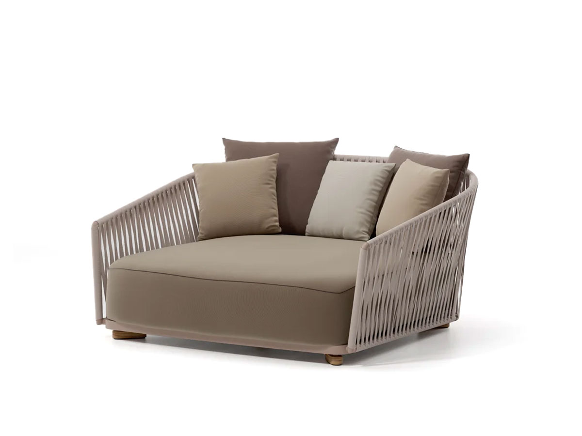 Kettal Grand Bitta Daybed