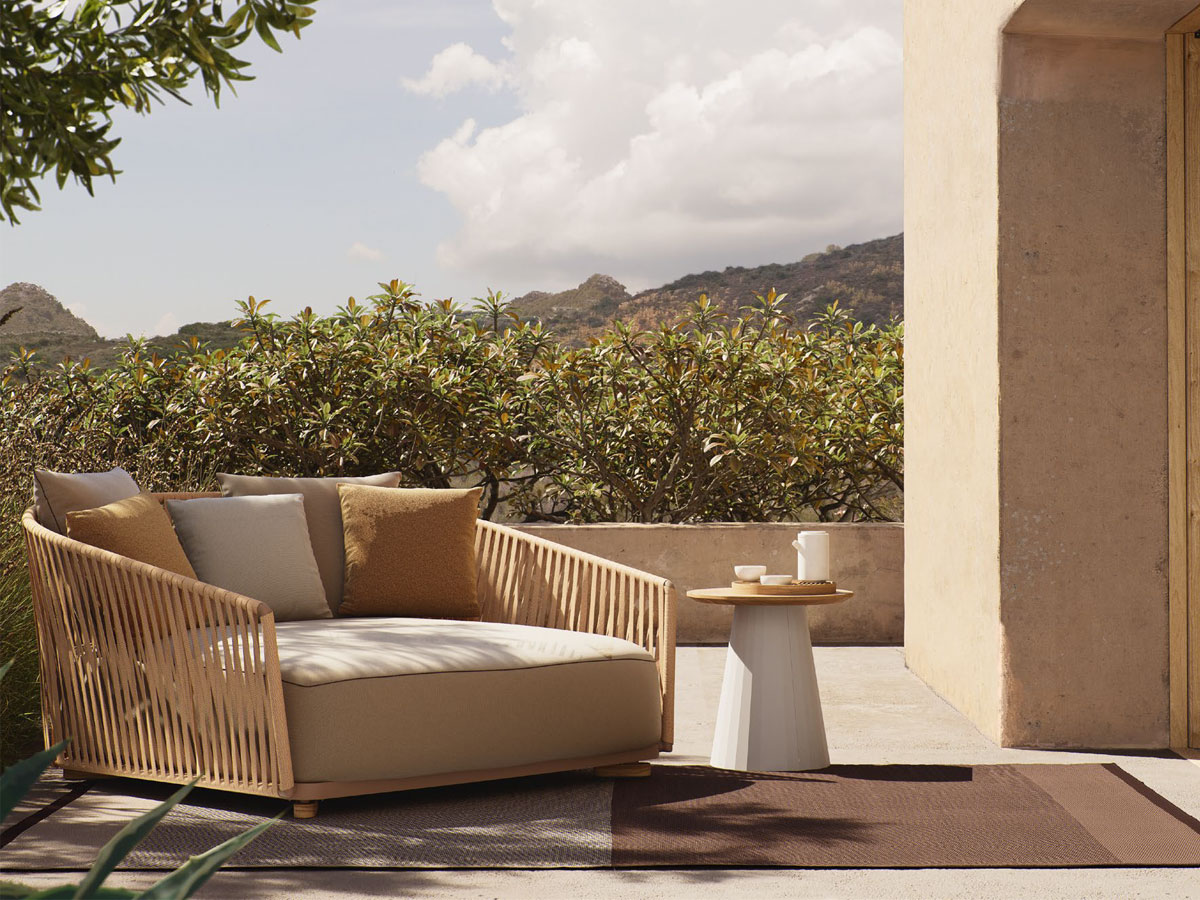 Kettal Grand Bitta Daybed