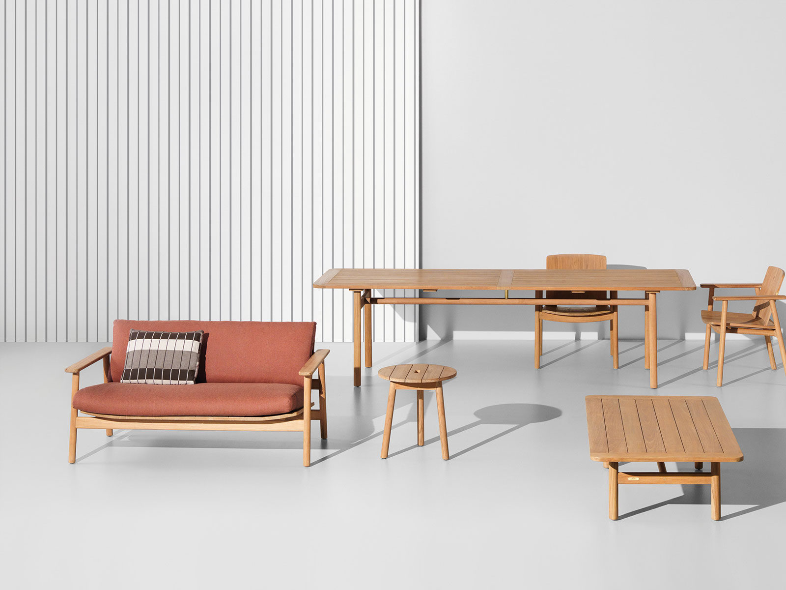 Kettal Riva Table