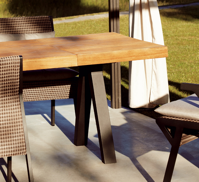 Kettal Vieques Dining Table