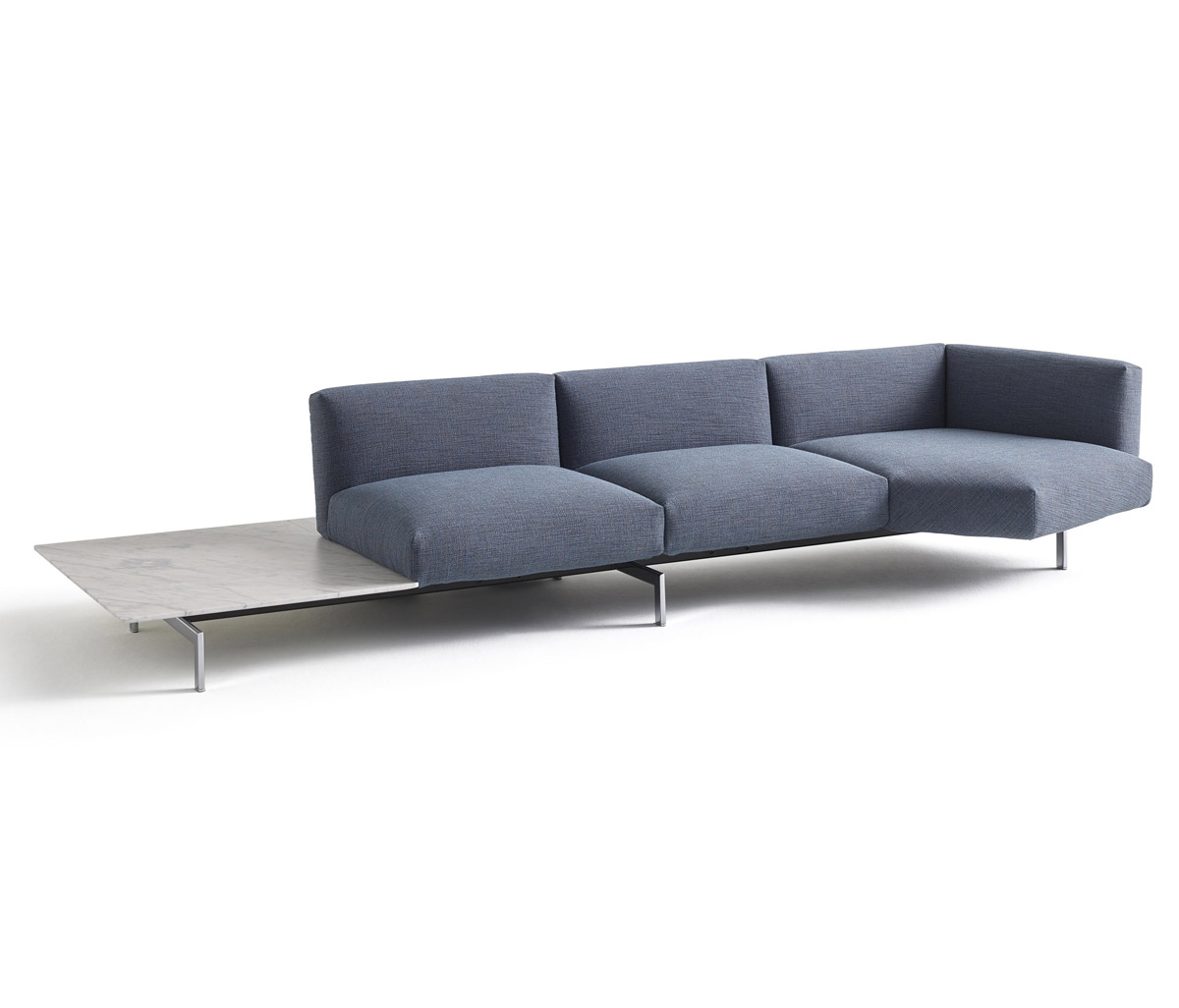 Knoll Avio Sofa Collection