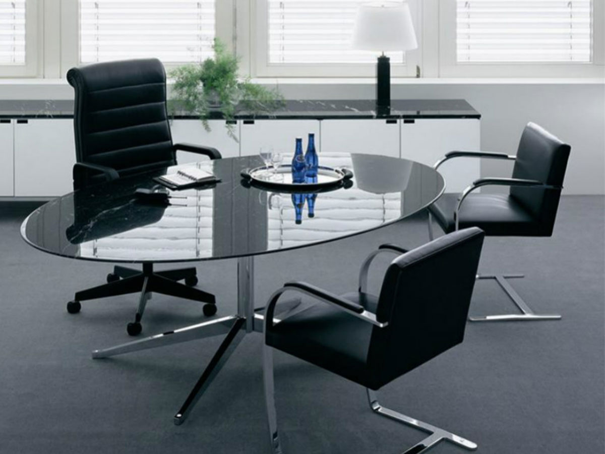 Knoll Florence Round Oval Table