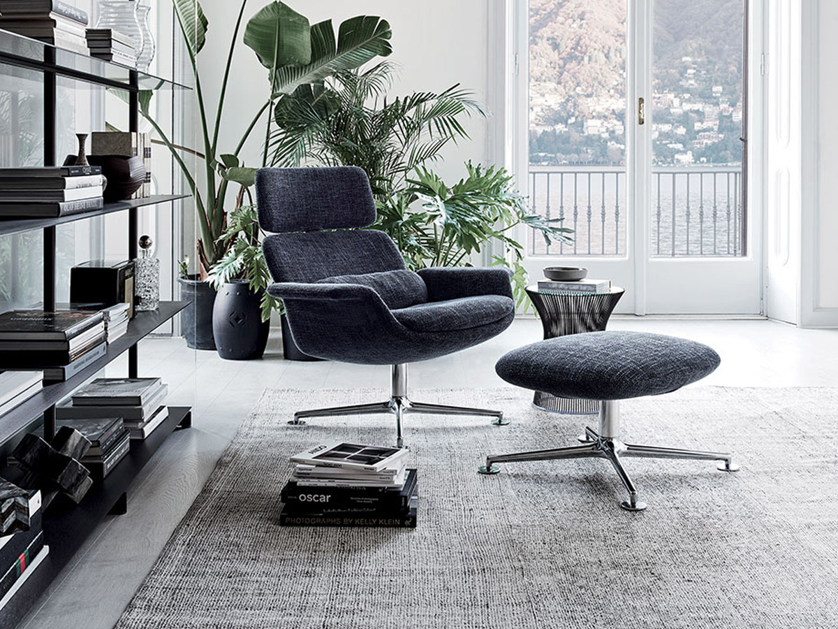 Knoll Kn Swivel And Reclining High Back Chair