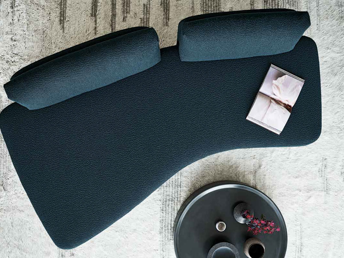 Knoll Panoramic Sofa Collection