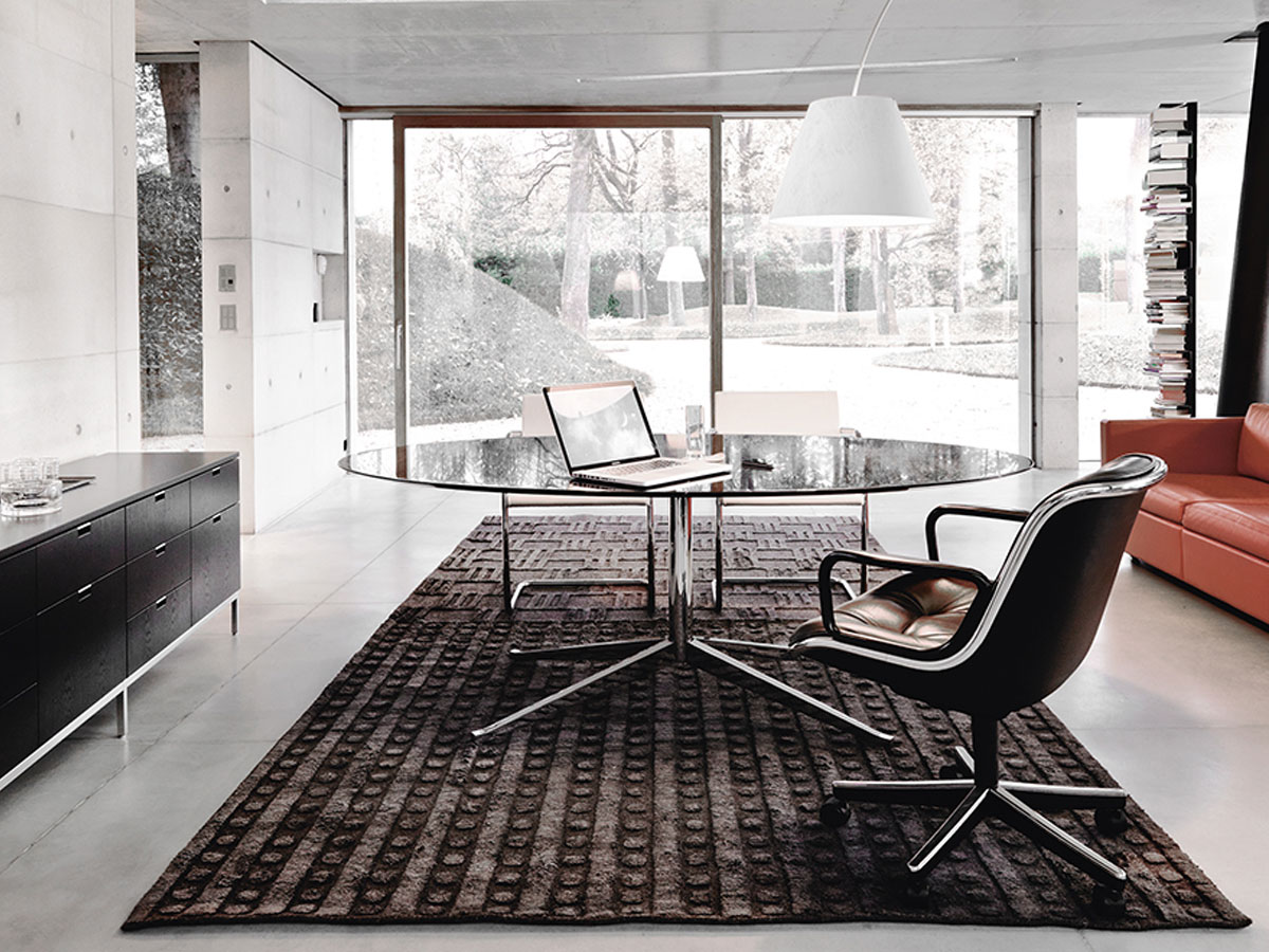 Knoll Pollock Executive Chair