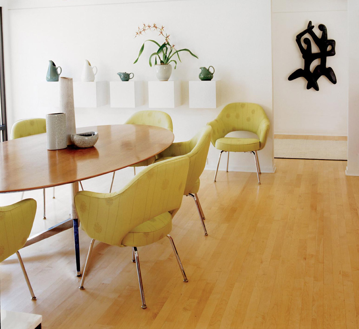 Knoll Saarinen Conference Armchair Steel Legs