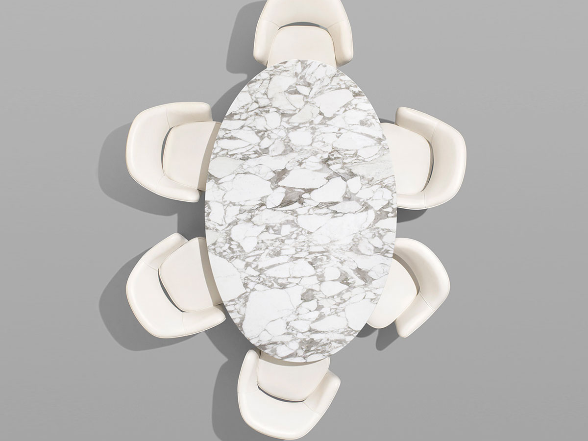 Knoll Saarinen Oval Table