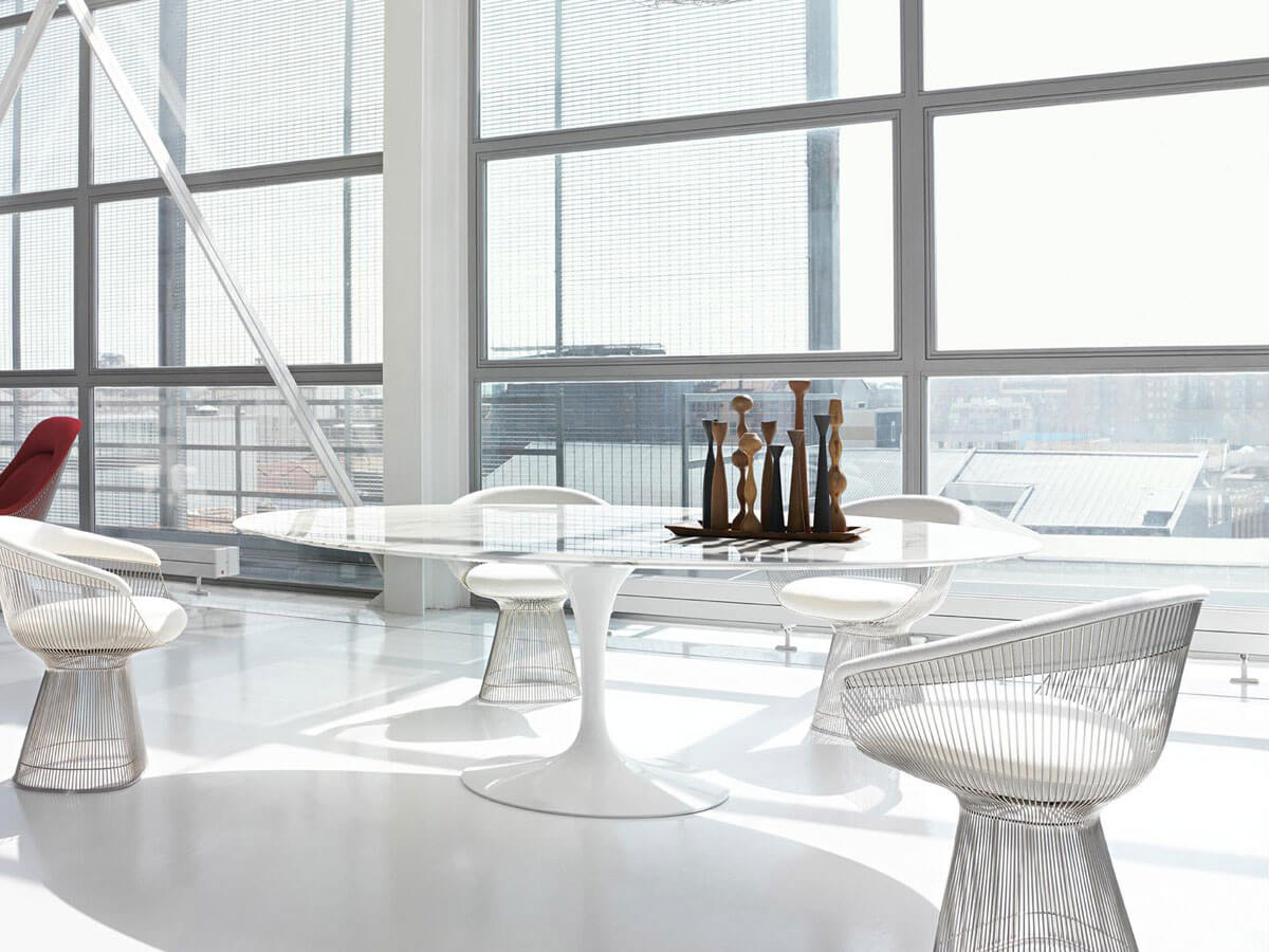 Knoll Saarinen Oval Table