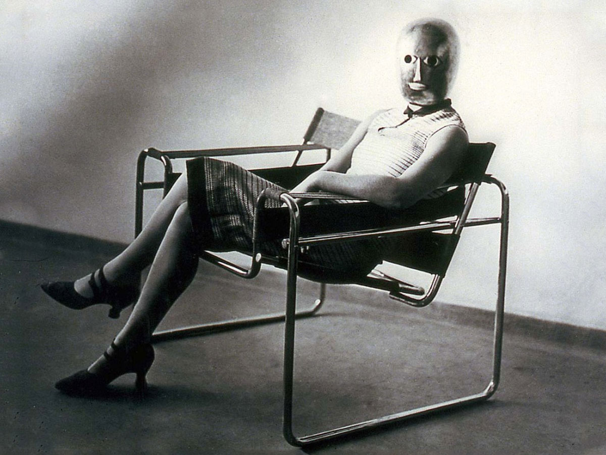 Knoll Wassily Saddle Leather Chair