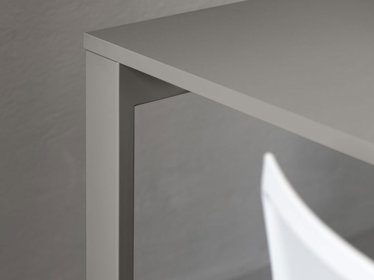 Kristalia Be Easy Table