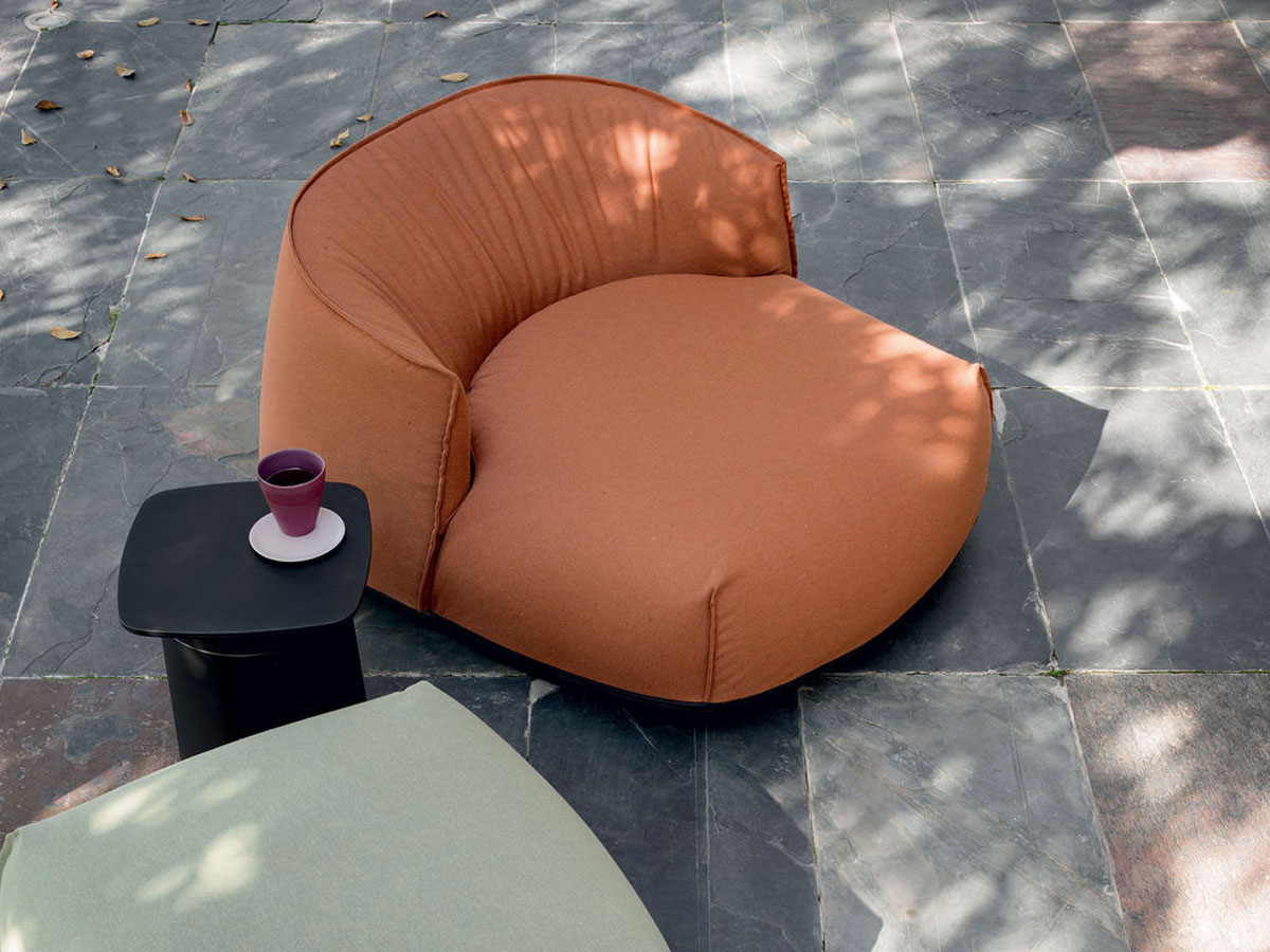 Kristalia Brioni Lounge Armchair