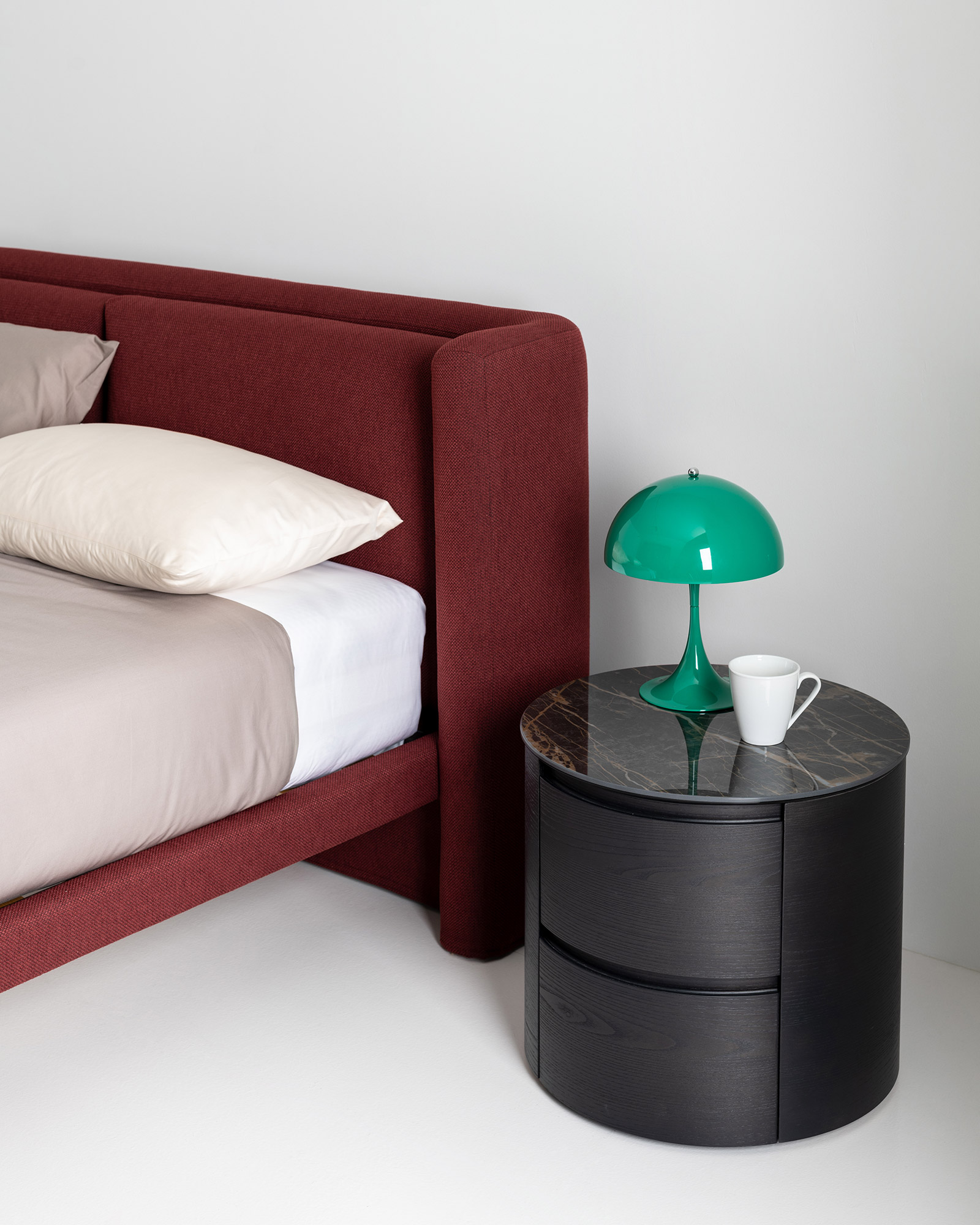 Kristalia Dimora Bed