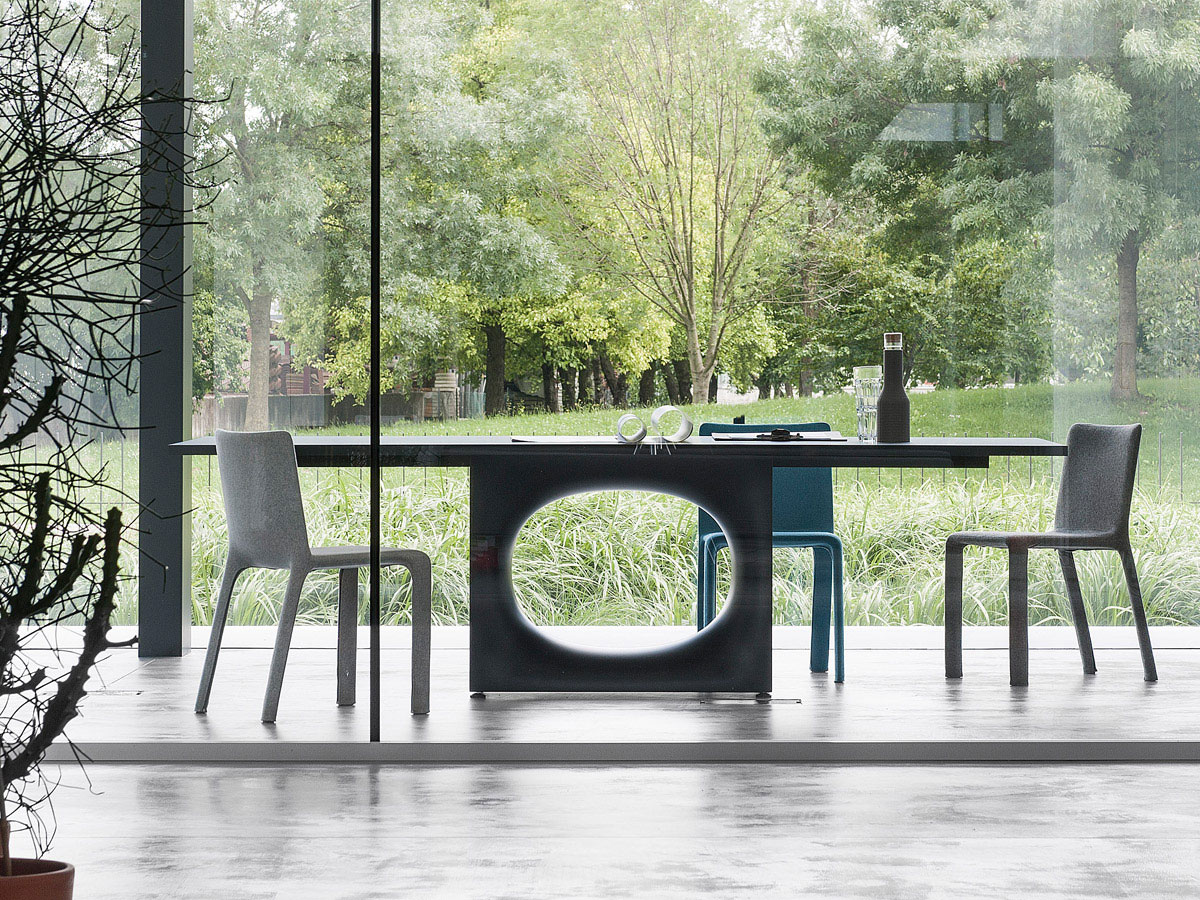 Kristalia Holo Table