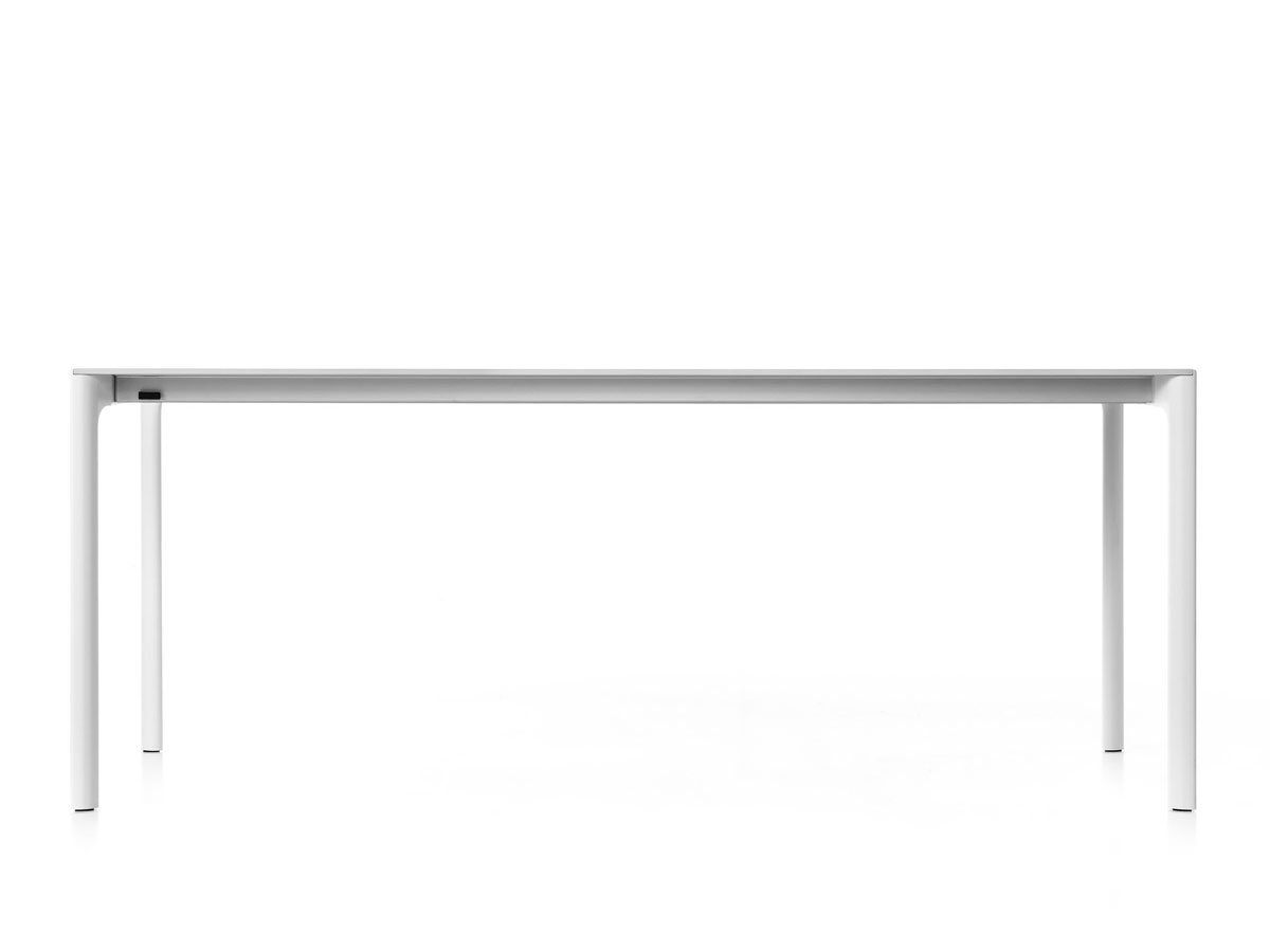 Kristalia Maki 80 Table Fixed Linecompact