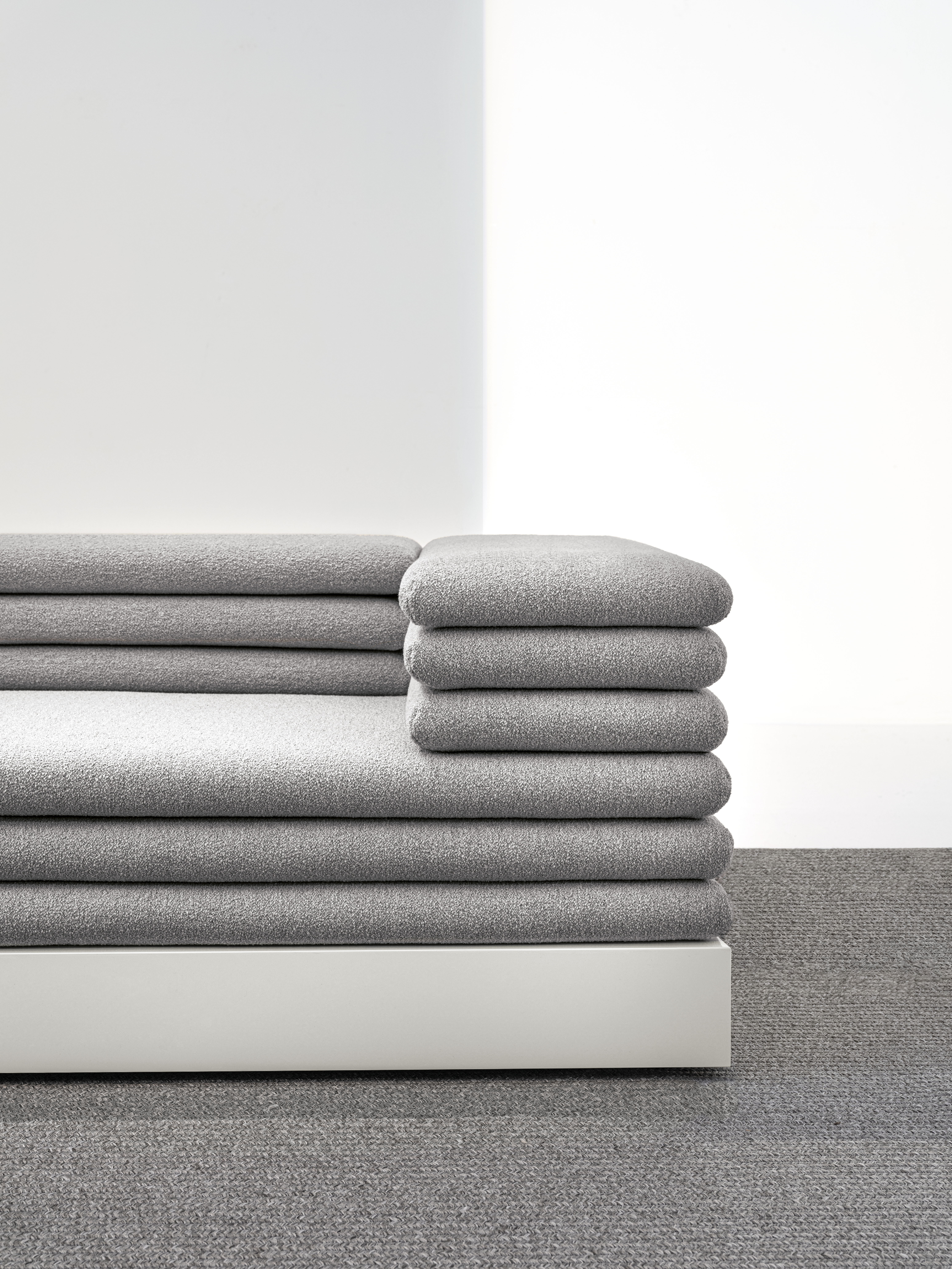 laCividina Acamante 3 Seater Sofa