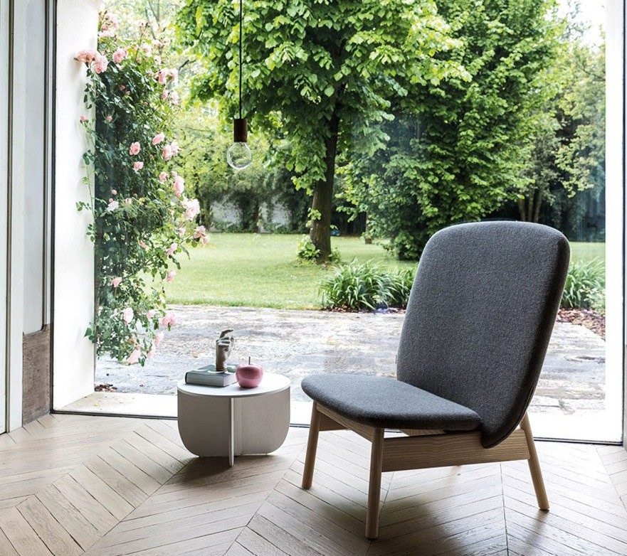 laCividina Ala Armchair High Wooden Base
