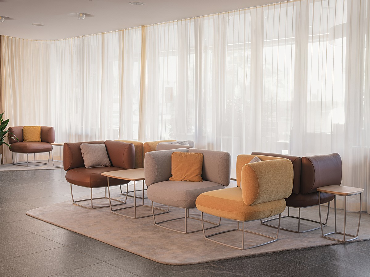 laCividina Bernard Small Armchair Corner
