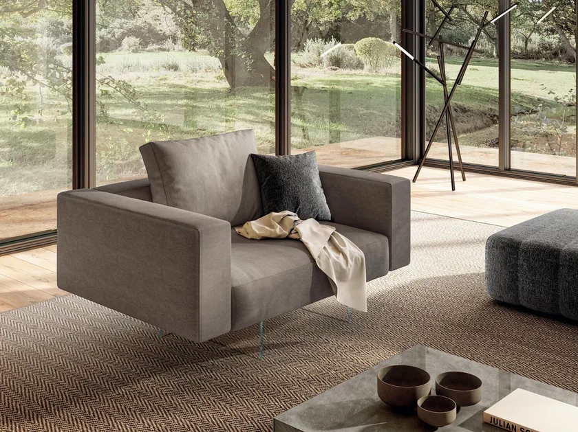 Lago Air Armchair C Francis 102 Extra Clear Glass