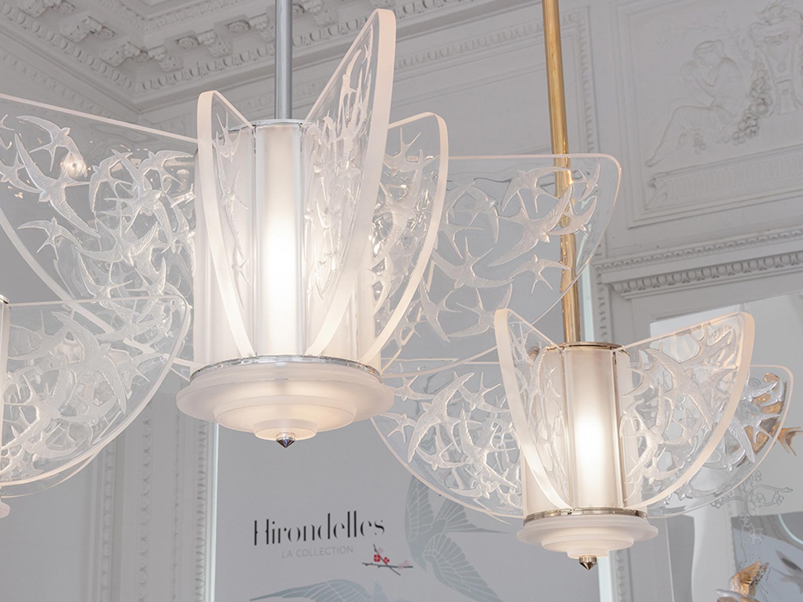 Lalique Hirondelles Chandelier Suspension Lamp