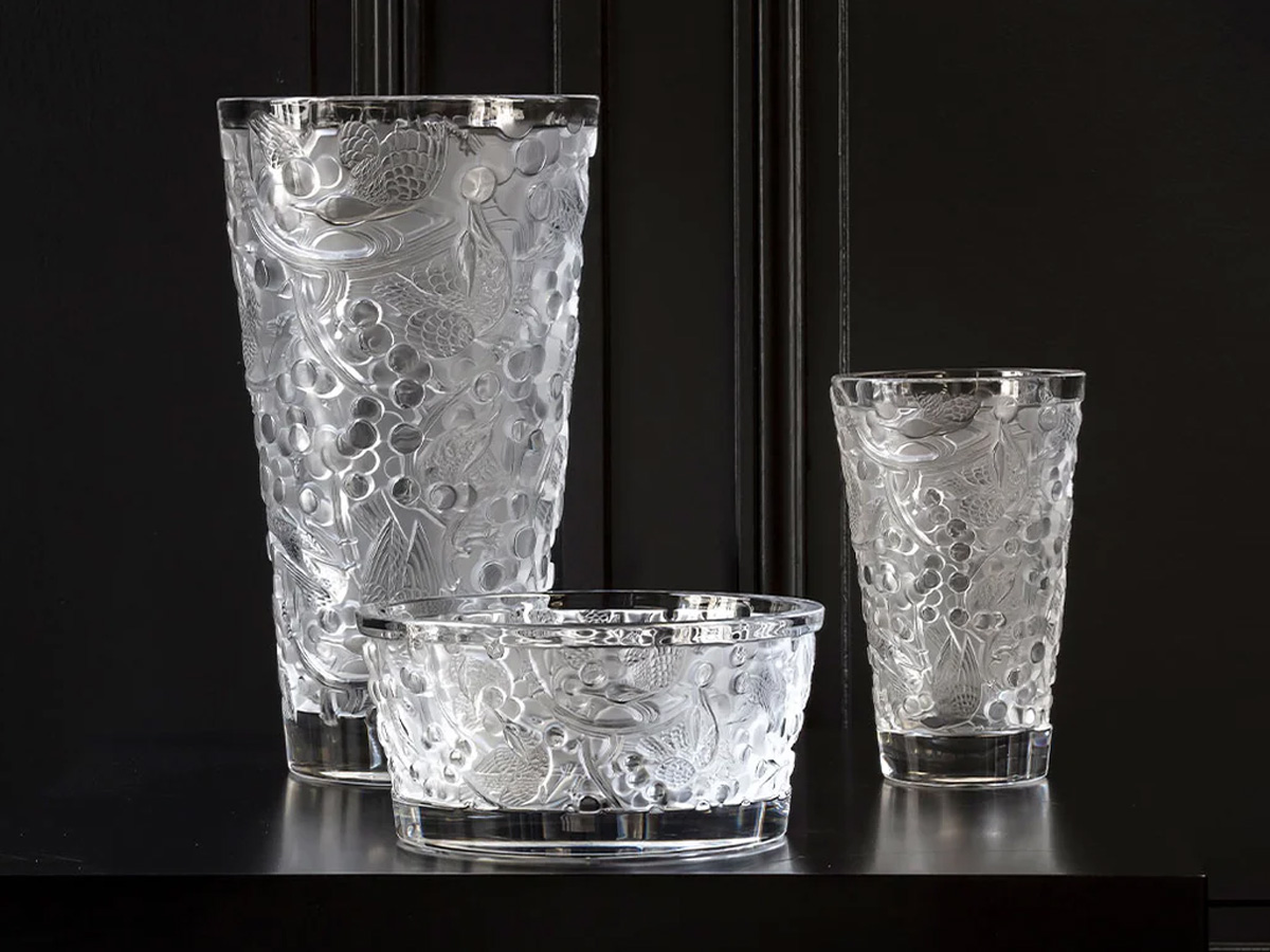 Lalique Merles Et Raisins Vase Medium Clear