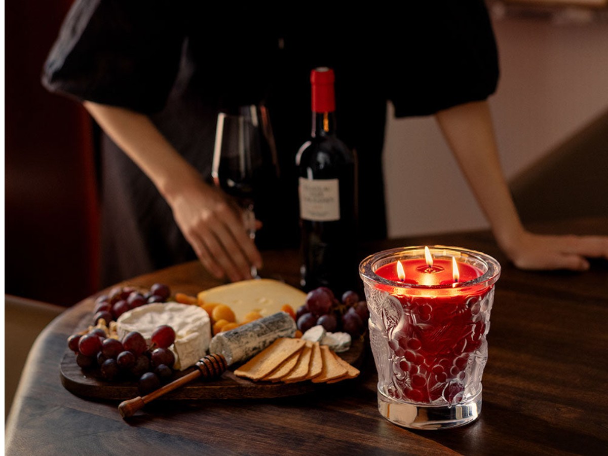 Lalique Merles Et Raisins Scented Candle
