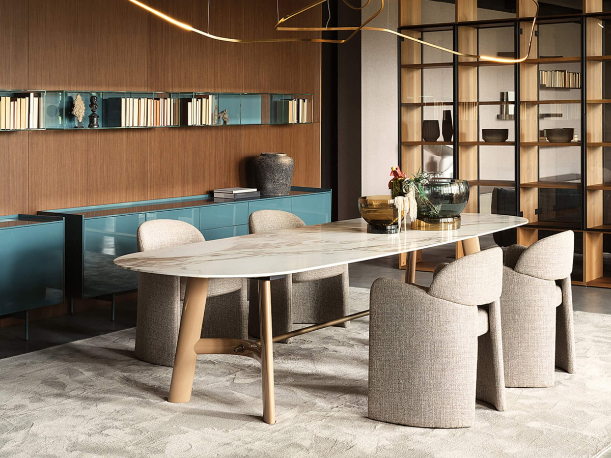 Lema August Table