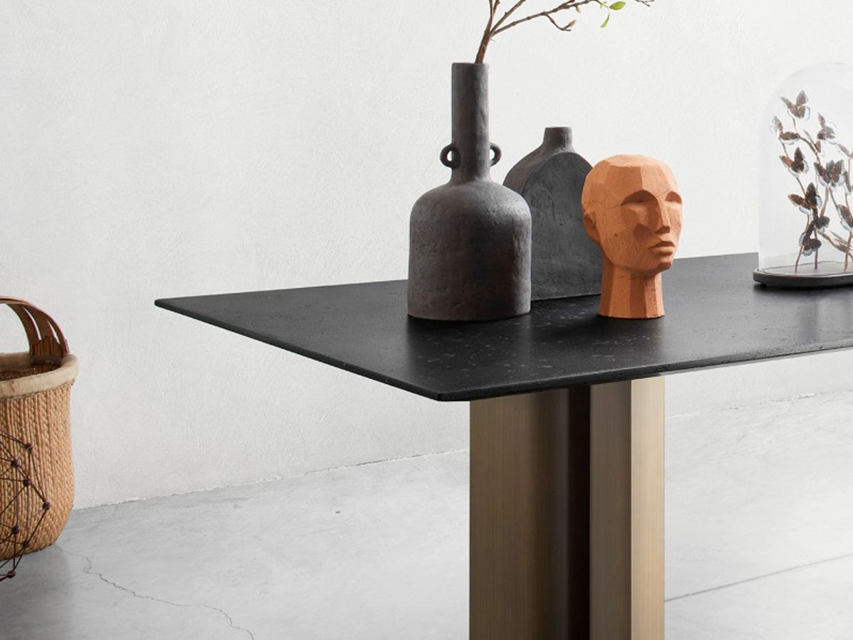 Lema Gullwing Table