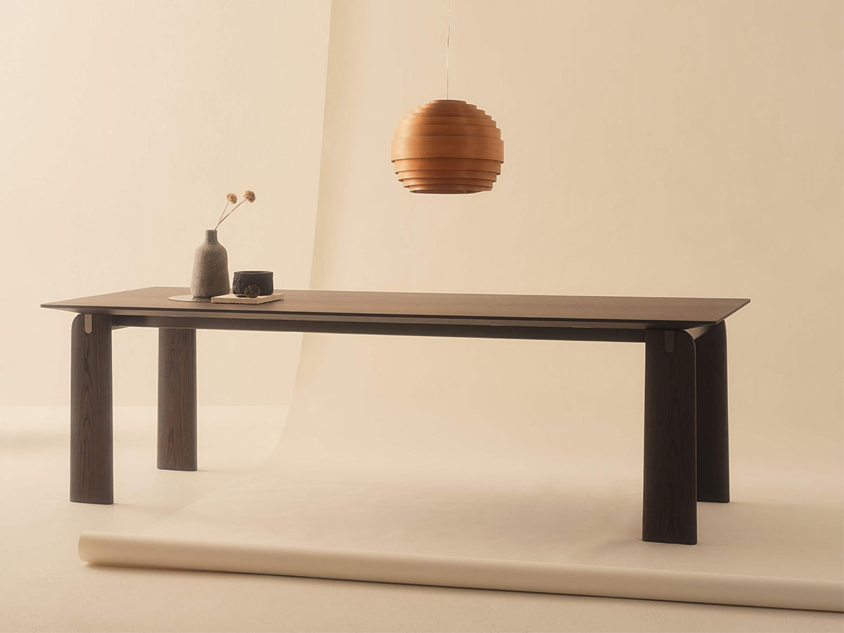 Lema Jiku Table
