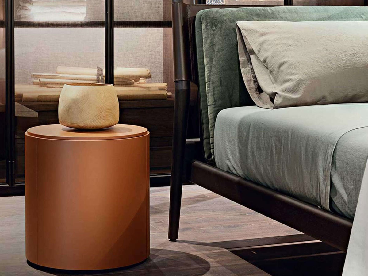 Lema Top Bedside Table Left Doorcurry 922