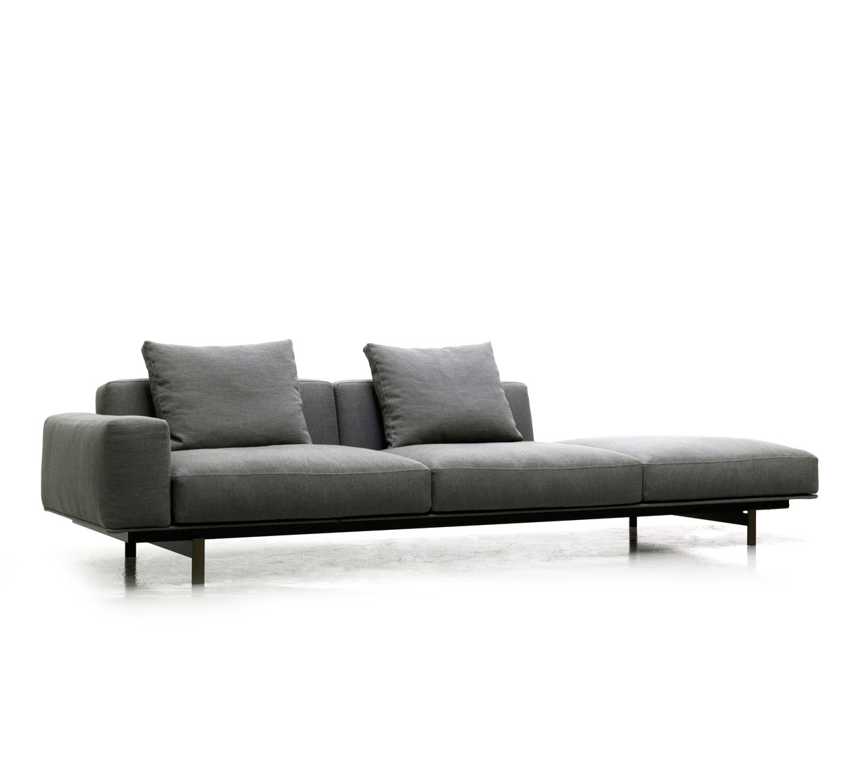 Lema Yard Sofa