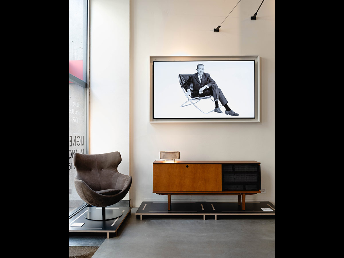 Ligne Roset G50 Table Lamp