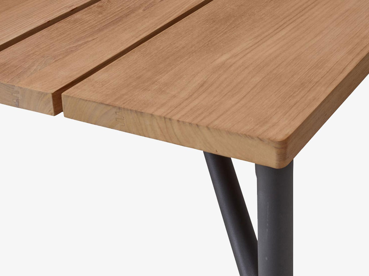Ligne Roset Lapel Table Outdoor