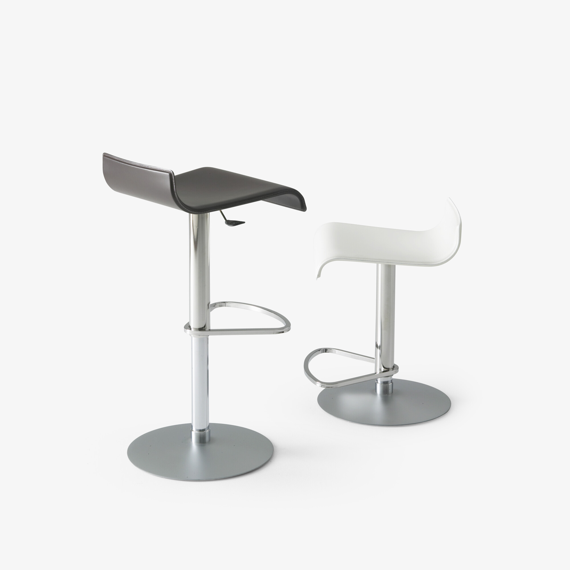 Ligne Roset Pam Stool Synderme Leather
