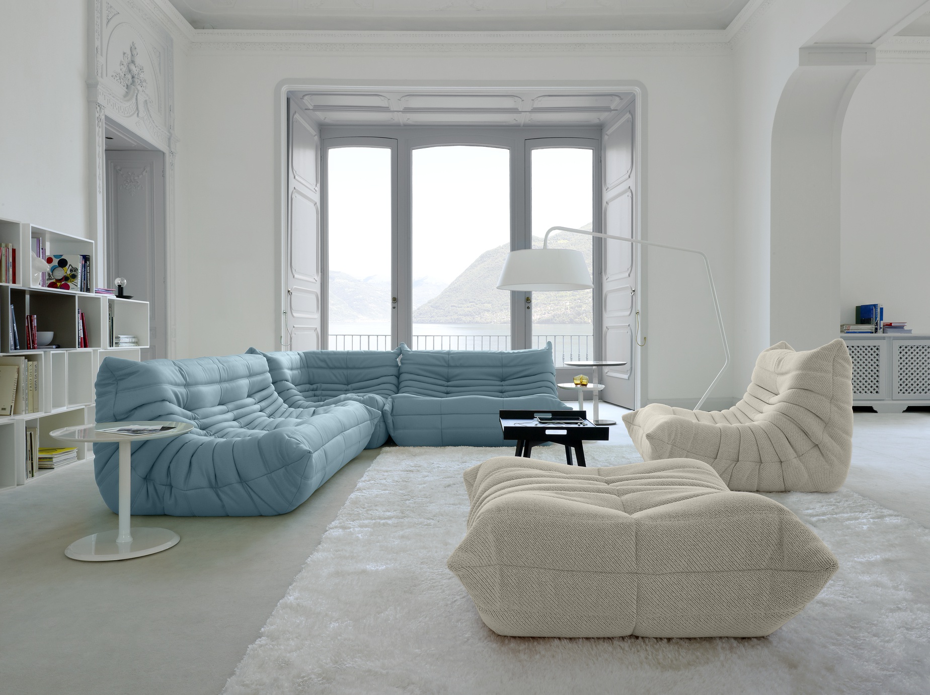 Ligne Roset Togo Angular