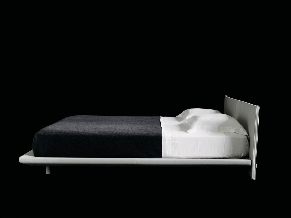 Living Divani Chemise Bed