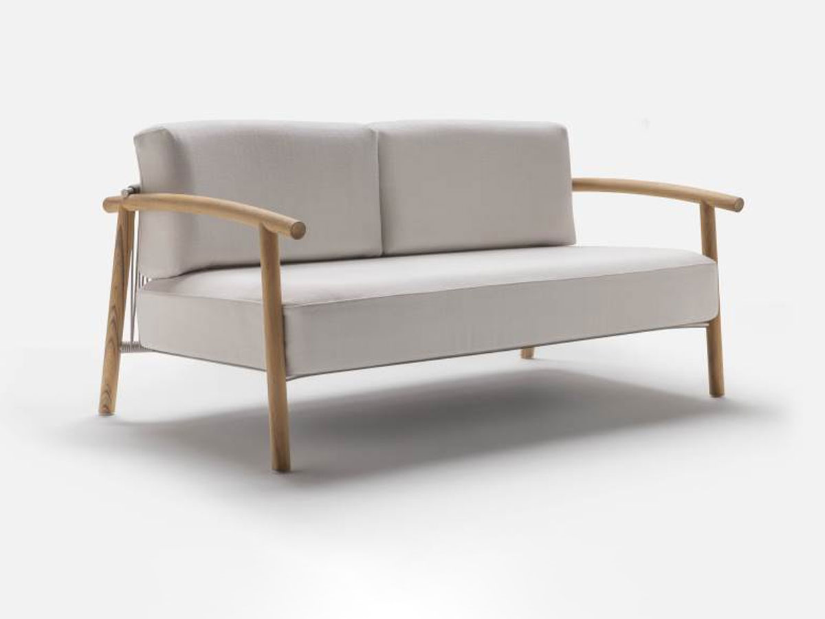 Living Divani Kasumi Sofa Outdoor