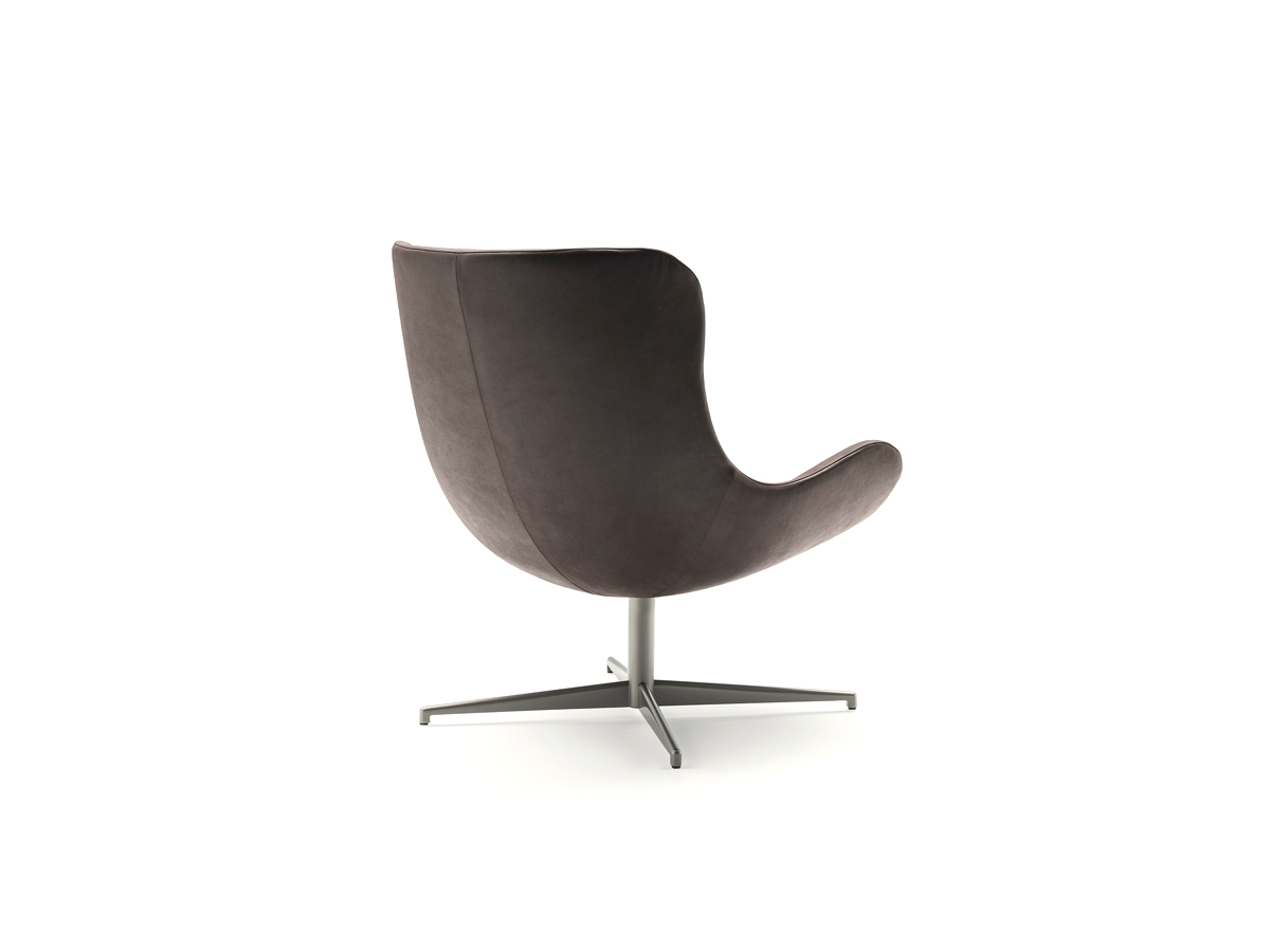 Living Divani Oolong Armchair