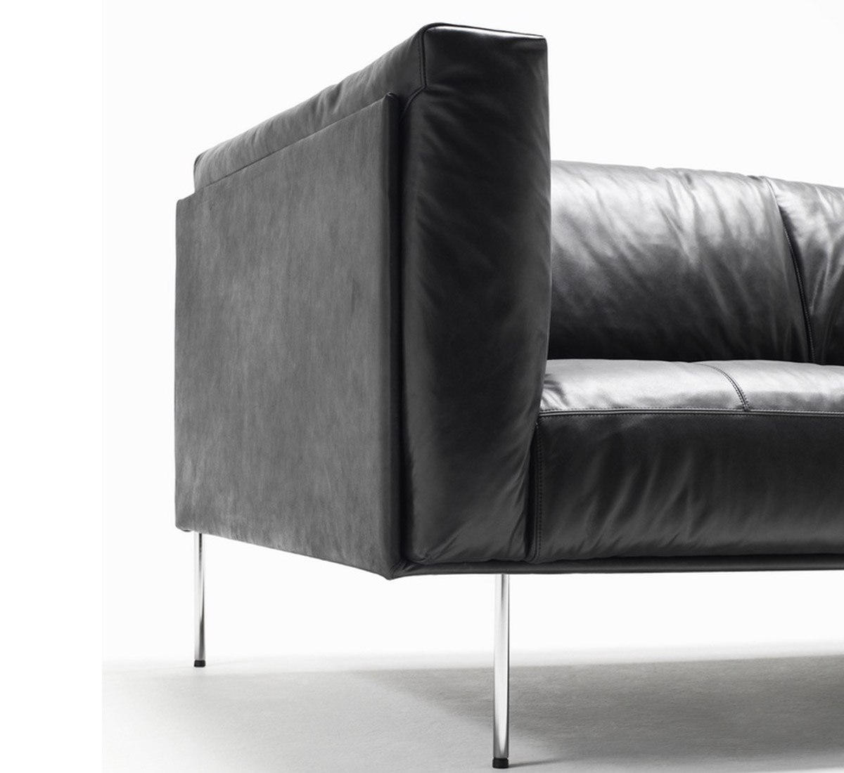 Living Divani Rod Sofa