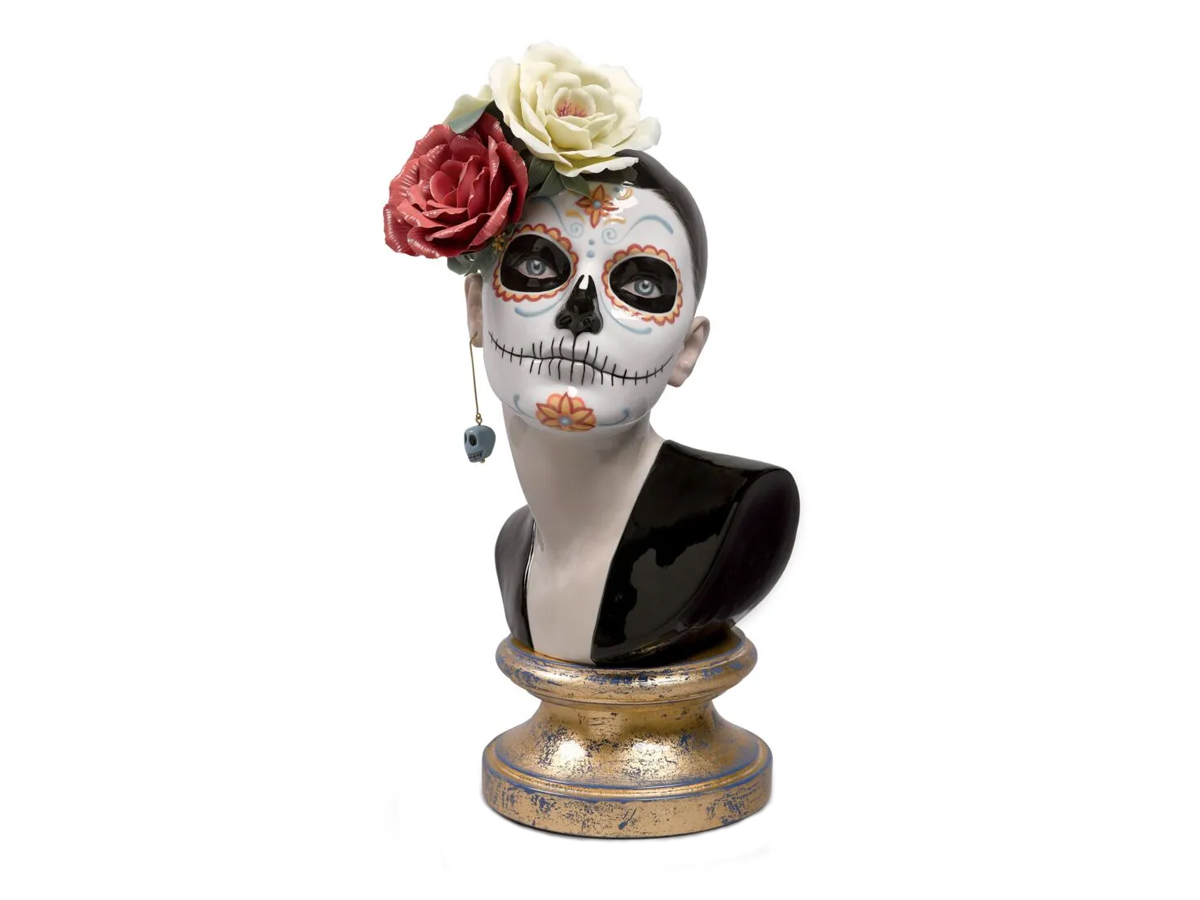 Lladró Bella Catrina Sculpture