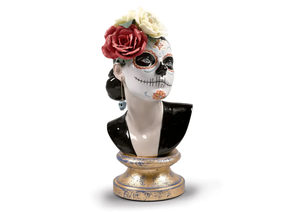 Lladró Bella Catrina Sculpture
