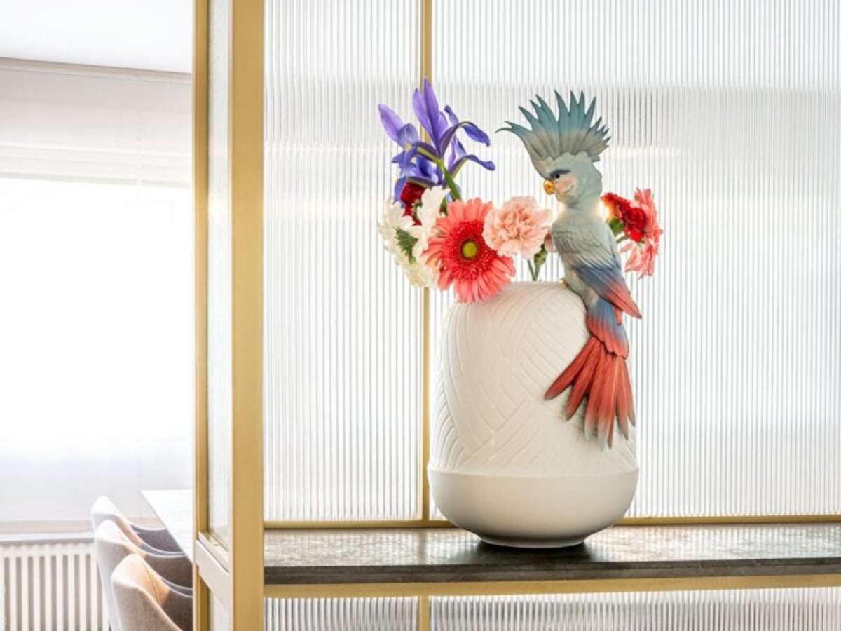 Lladró Cockatoo Vase
