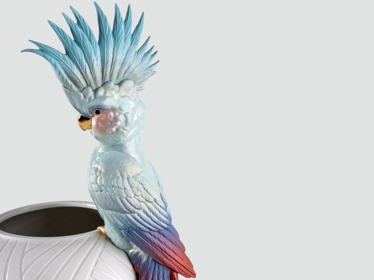 Lladró Cockatoo Vase