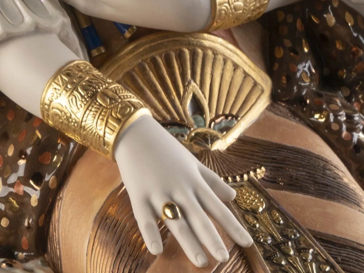 Lladró Cleopatra Sculpture Limited Edition