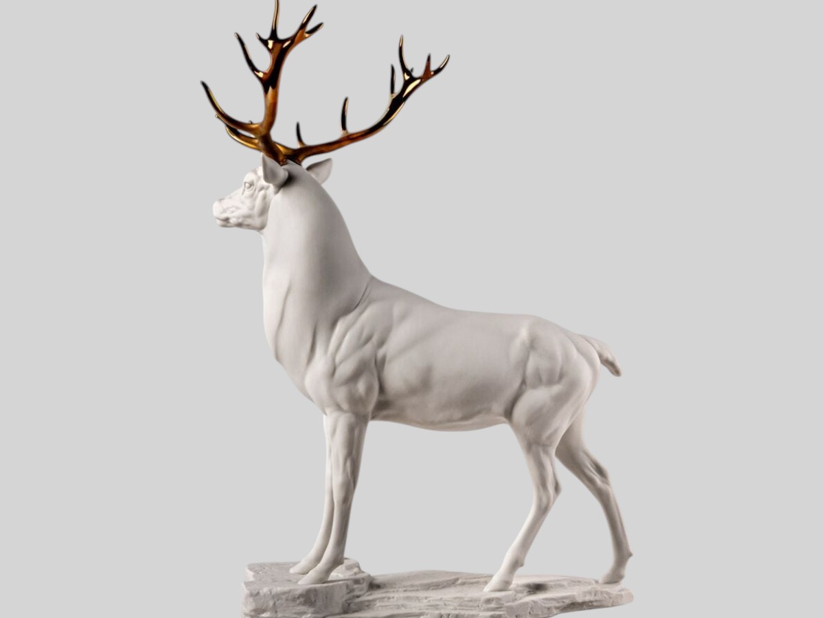 Lladró Deer Sculpture