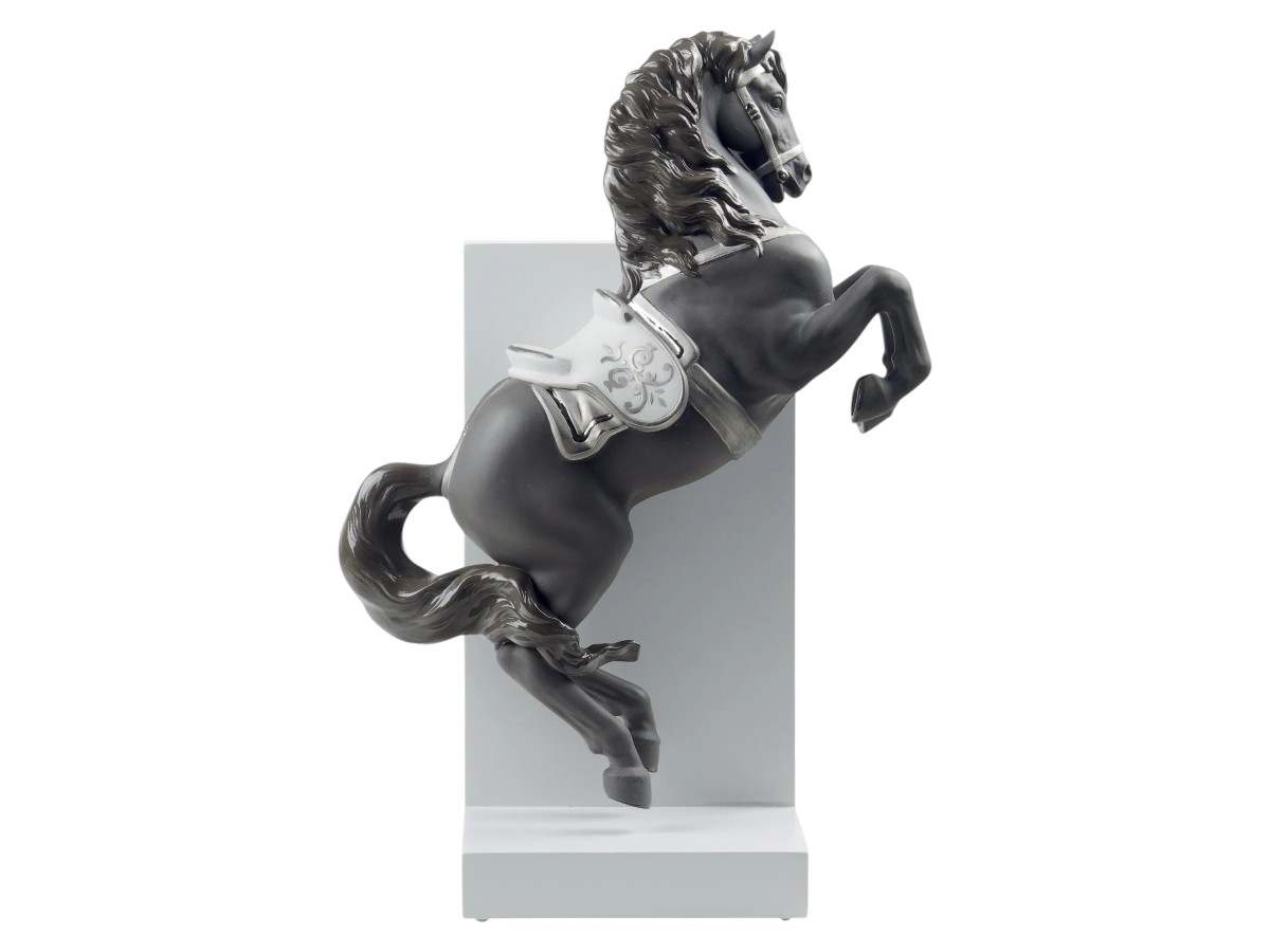 Lladró Horse In Courbette Figurine