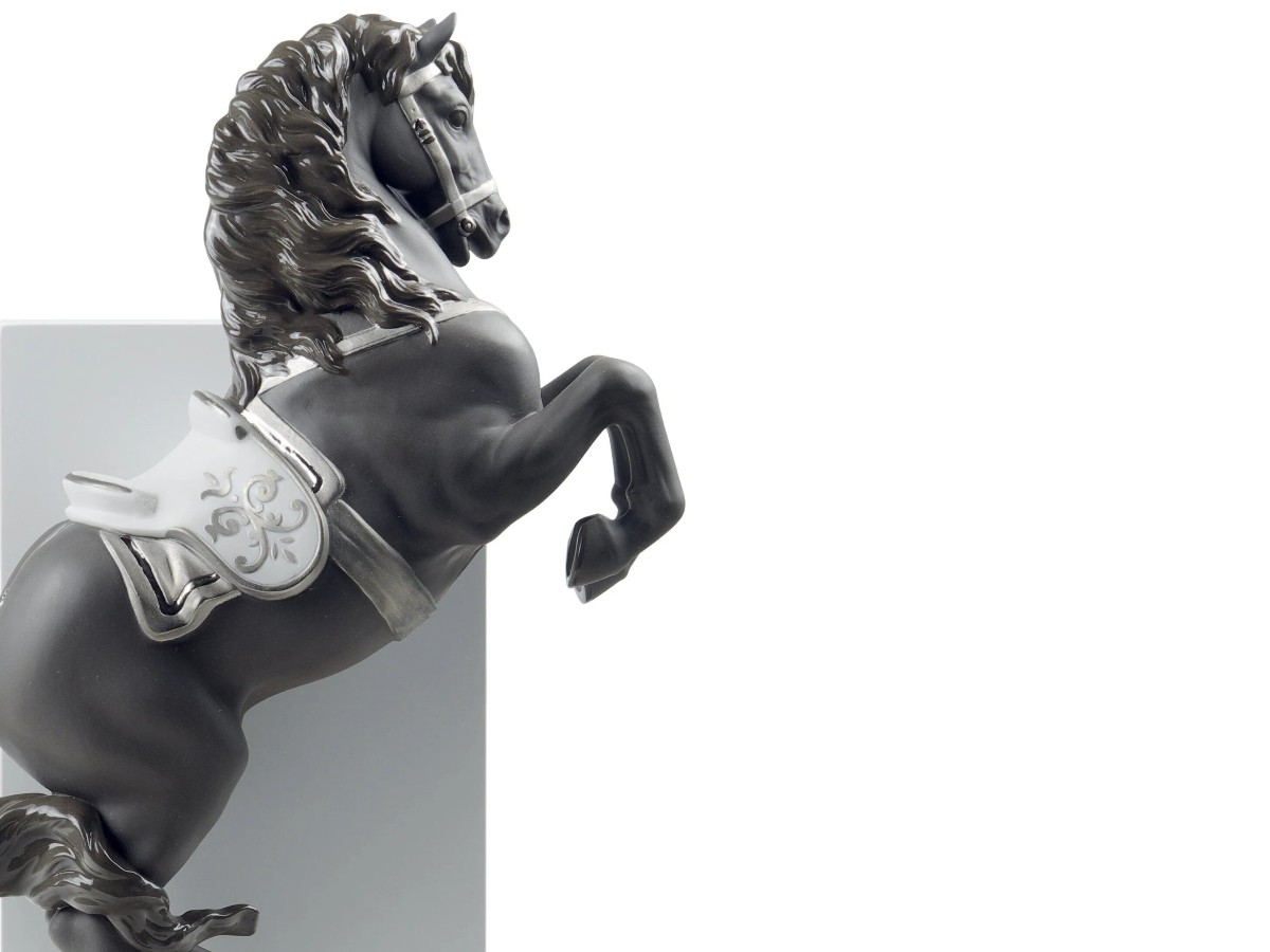 Lladró Horse In Courbette Figurine