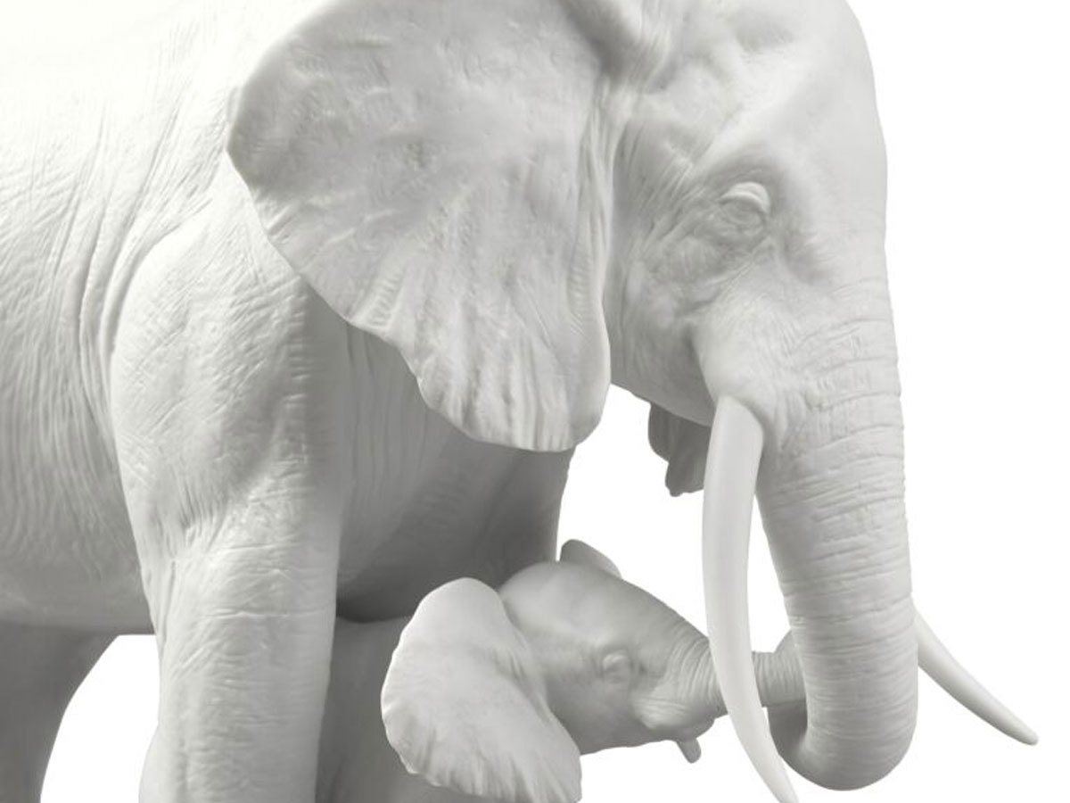 Lladró Leading The Way Elephants Sculpture White
